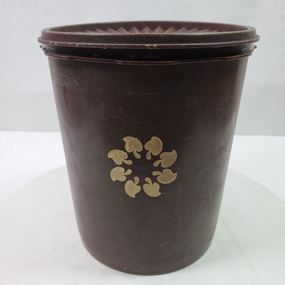 Vintage Tupperware Brown Mushroom Servalier w/ Lid 805-12 - Picture 1 of 9